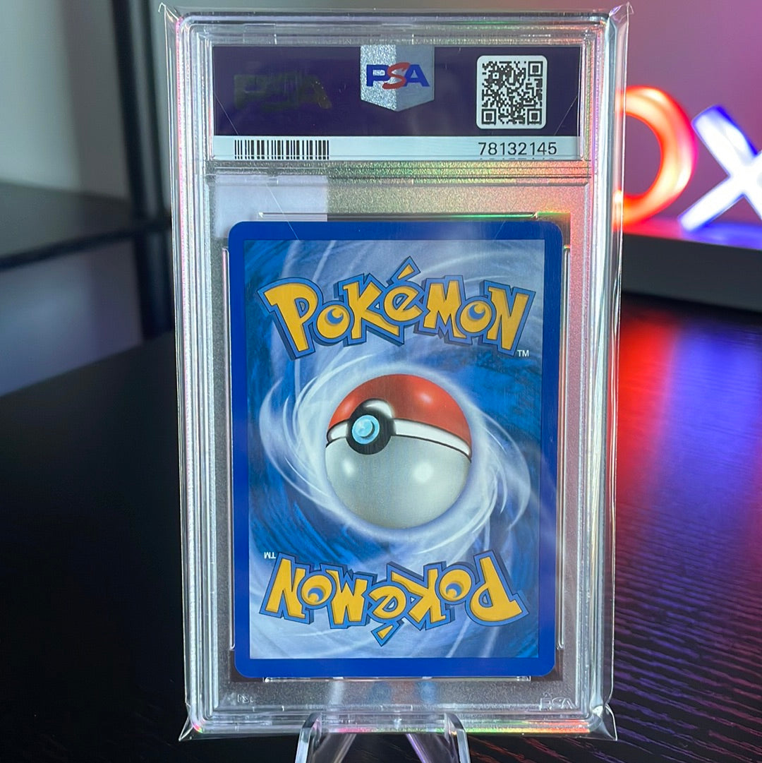 2011 Pokémon Emboar-Holo Black & White PSA 9